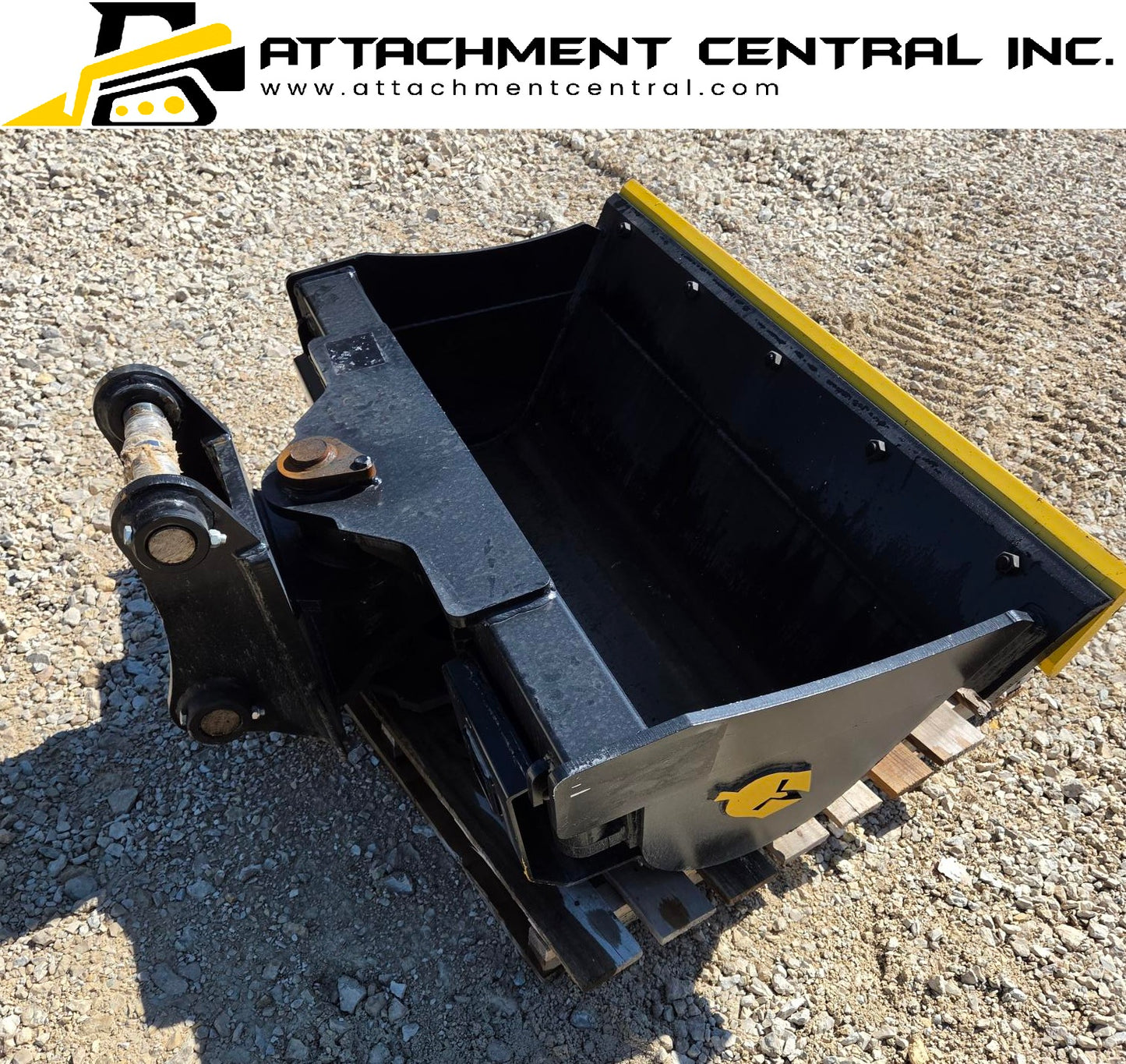 48" Excavator Swivel Bucket Attachment - 50mm Pins