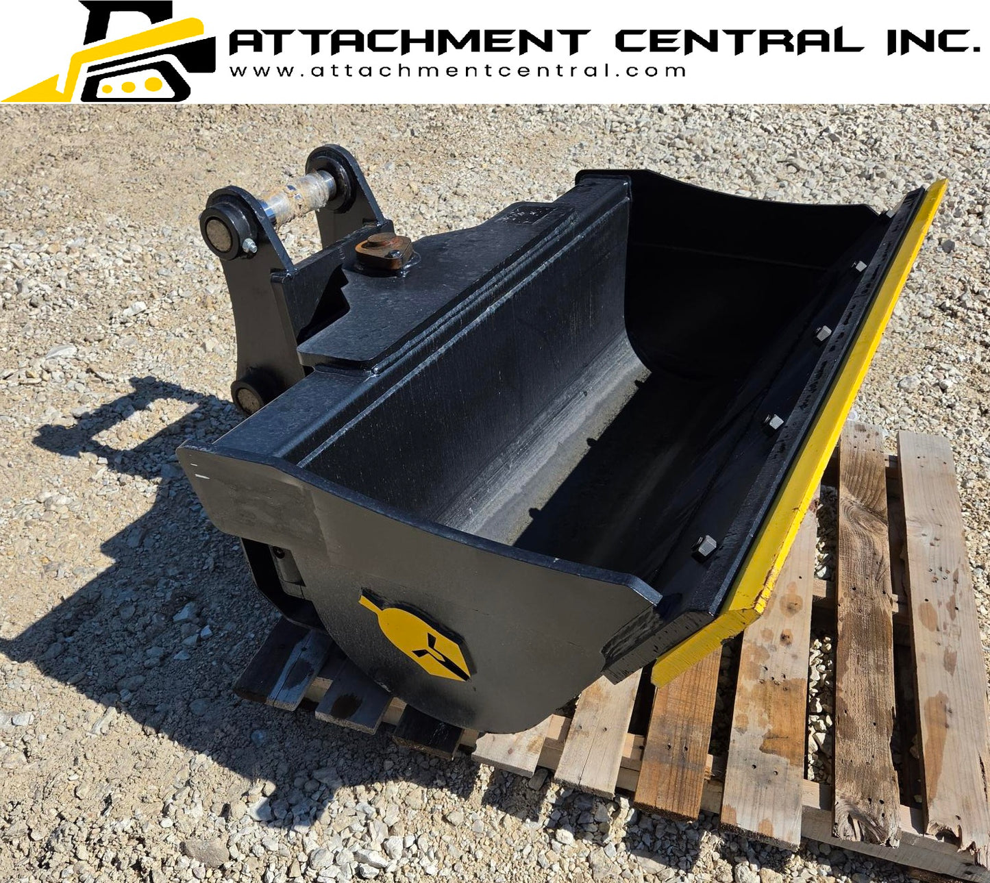 48" Excavator Swivel Bucket Attachment - 50mm Pins