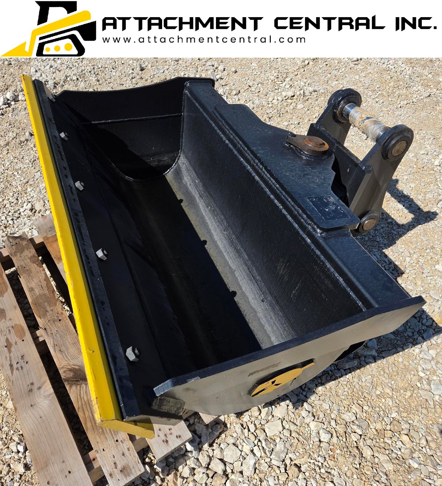 48" Excavator Swivel Bucket Attachment - 50mm Pins