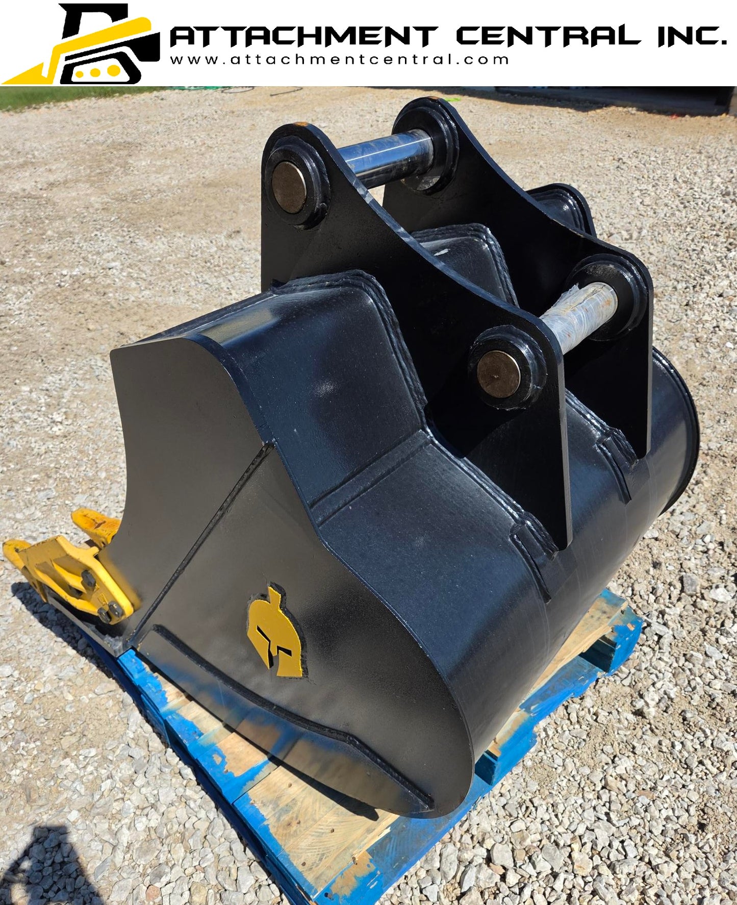 42" Excavator Bucket Attachment - 65mm Pins